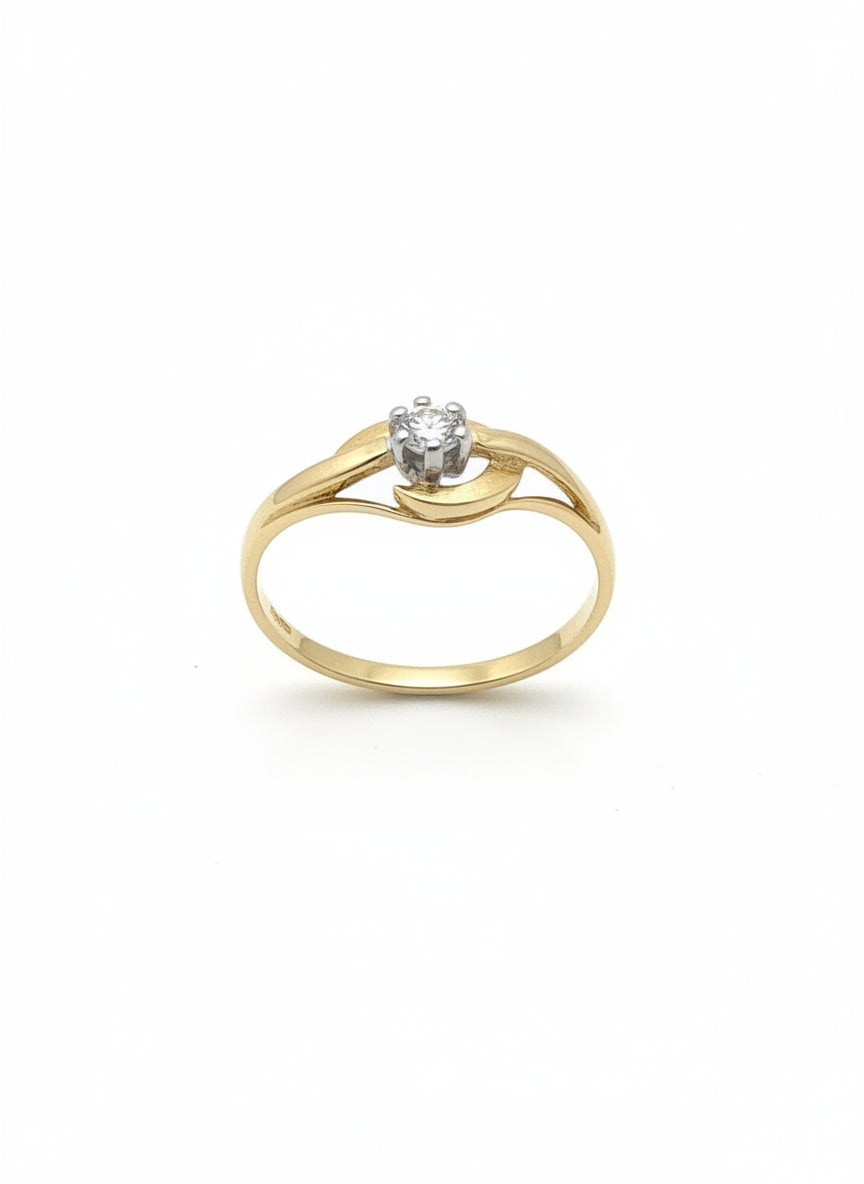 Bague en or vintage 14k avec zirkonia, finition mate, pesant 1,6 g.