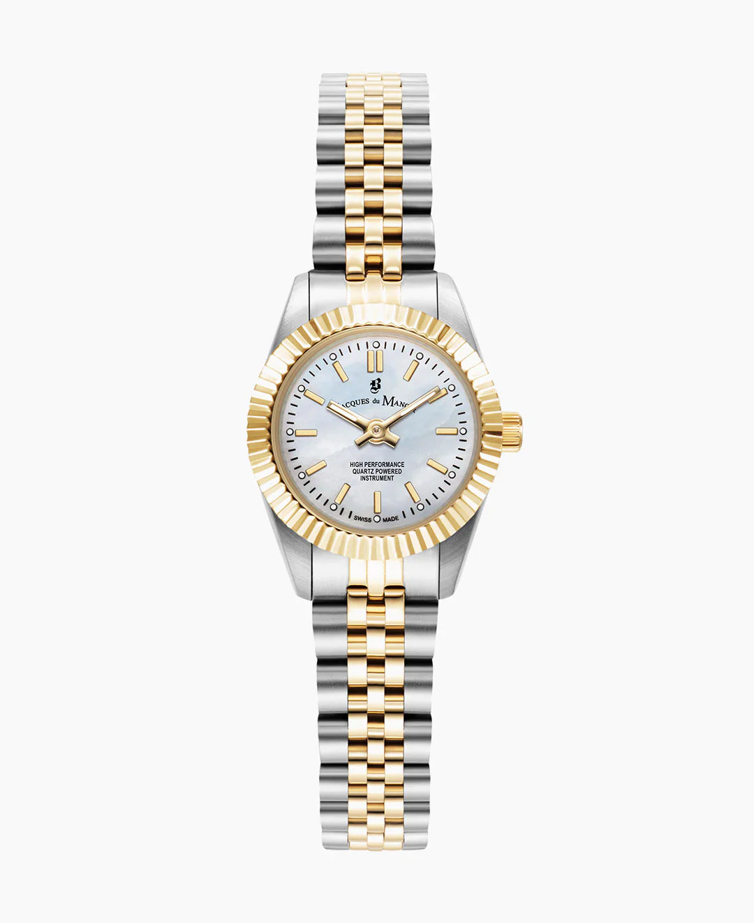 Montre en acier inoxydable avec bracelet bicolore doré et argenté, cadran argenté et lunette cannelée.