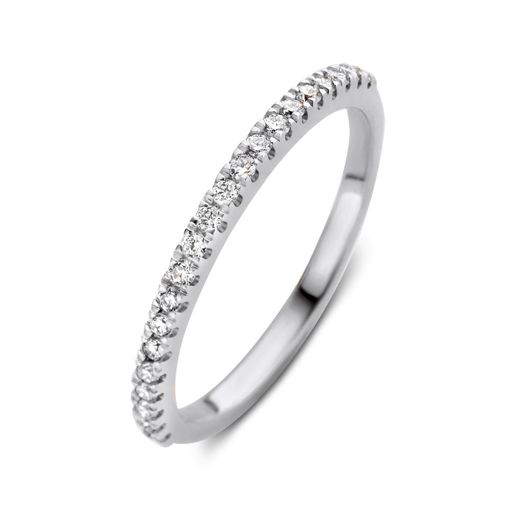 Bague en or blanc avec des diamants brillants de 0,44 carat.