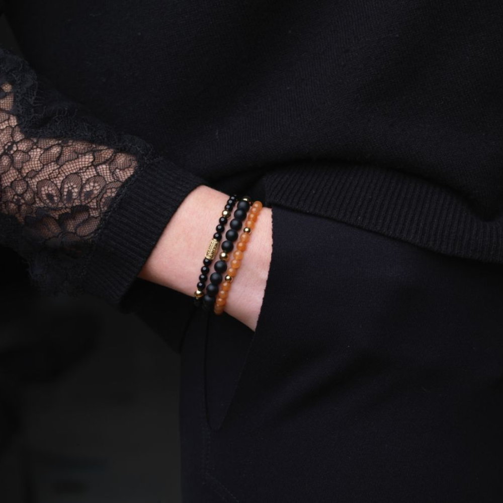 Bracelet en perles pour femme - or jaune plaqué 18 ct - 6mm - Matt Black Madonna