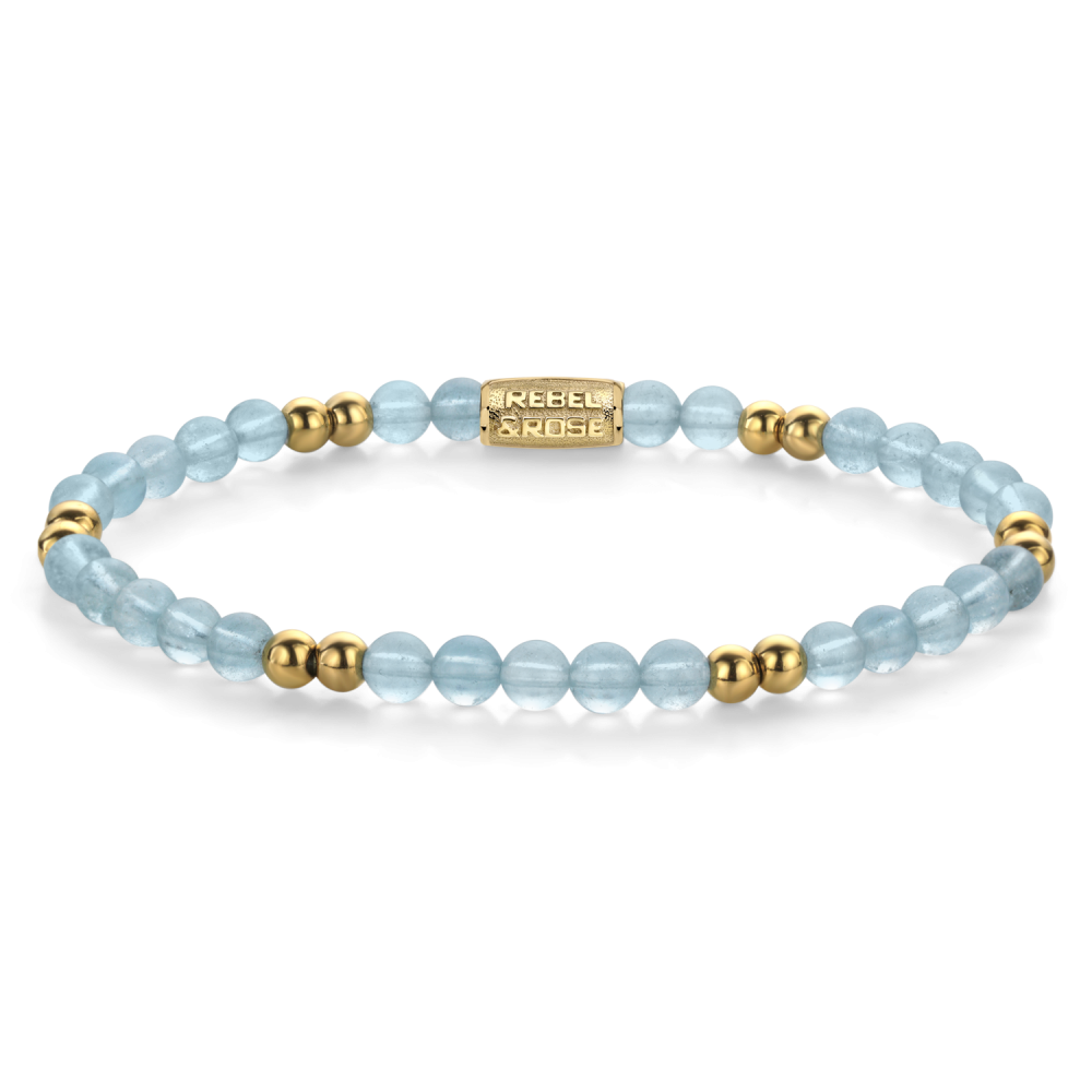 Bracelet en perles bleues de 4 mm avec des détails en métal doré.