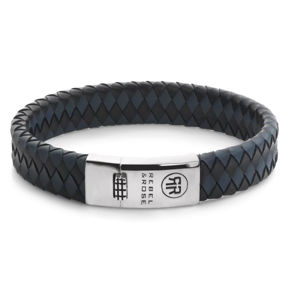 Bracelet tressé en cuir noir et bleu avec fermoir en acier inoxydable.