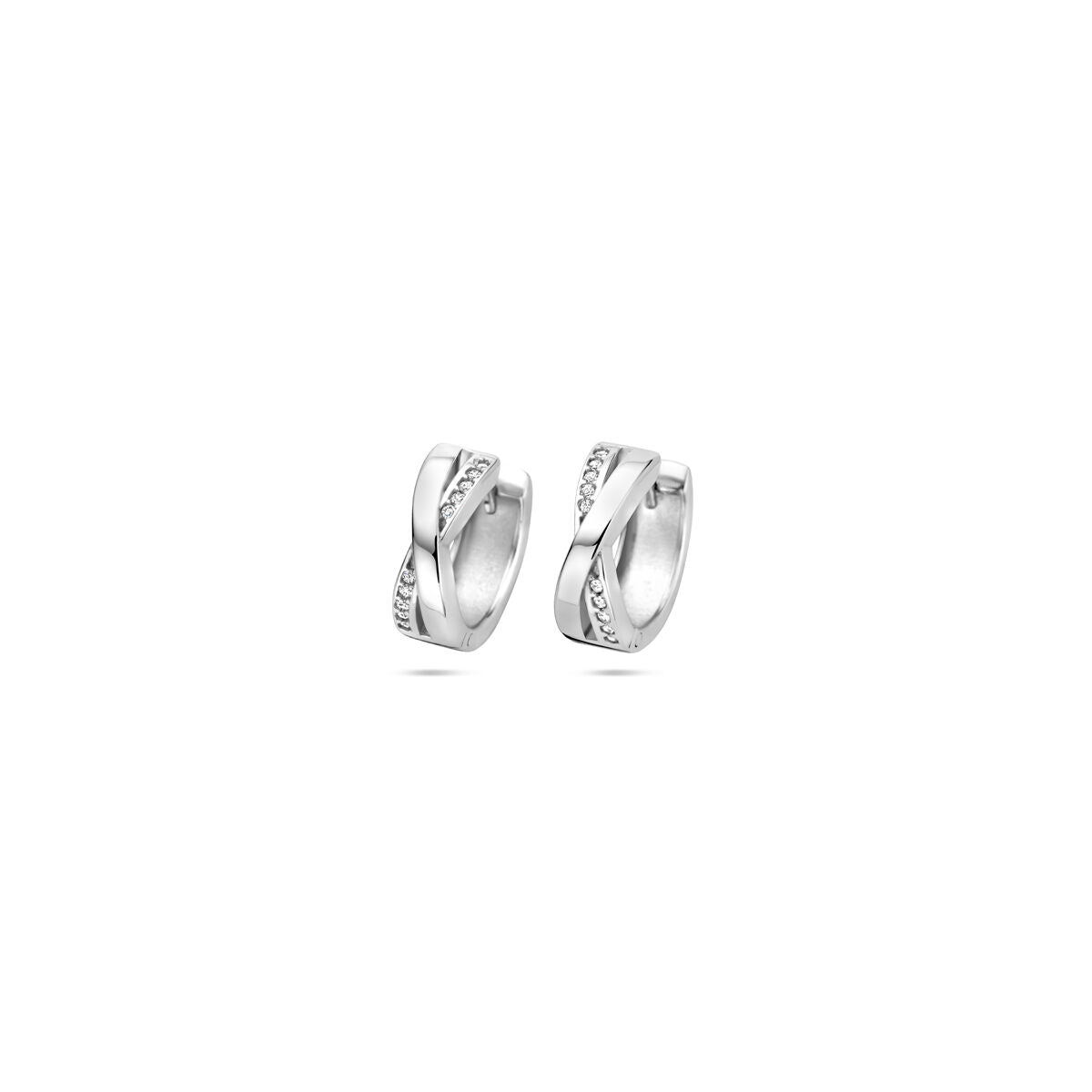 Boucles d'oreilles en argent rhodié de 13 mm avec zirconia, au design élégant et moderne.