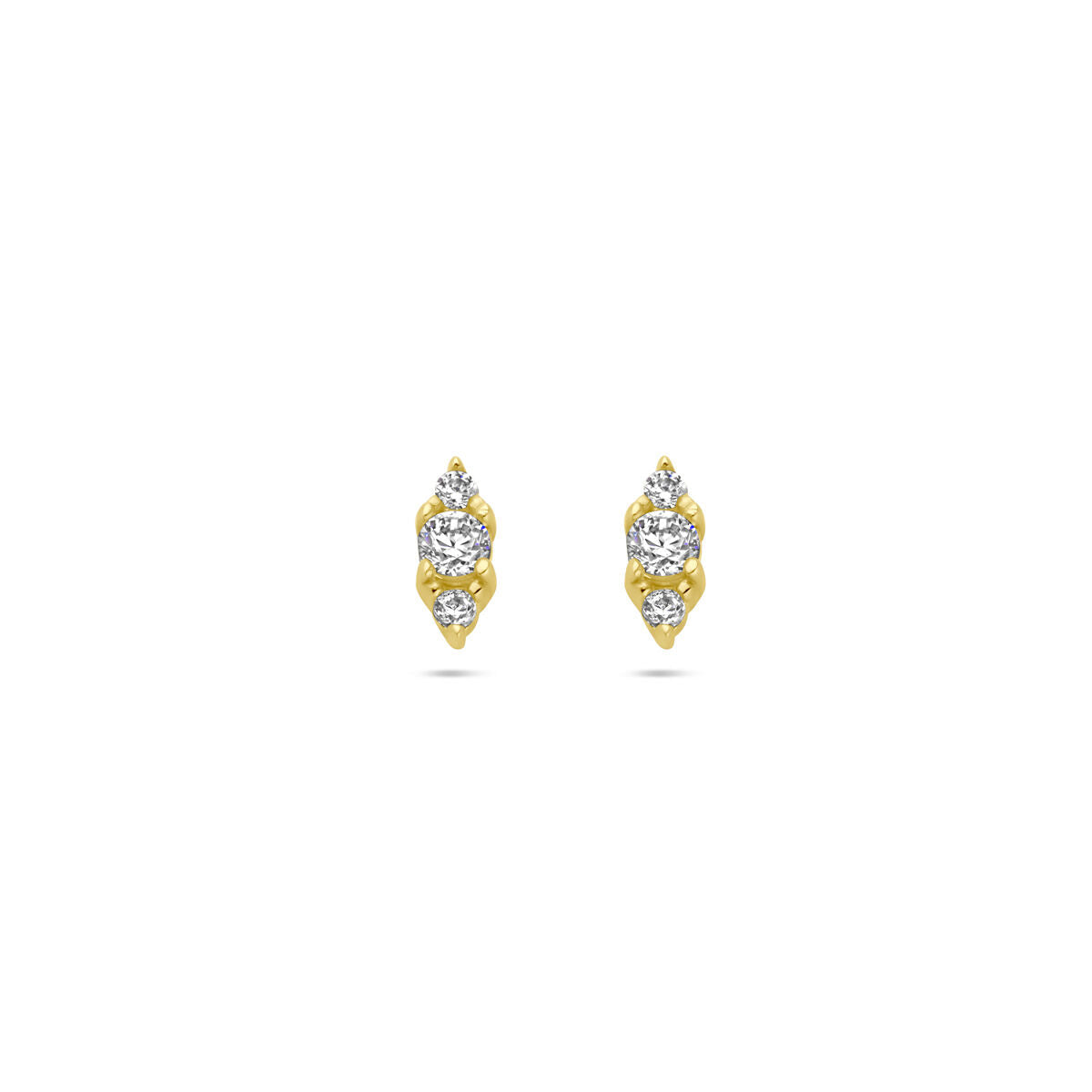Boucles d'oreilles en or jaune 14K ornées de zirconia, avec un design élégant et brillant.