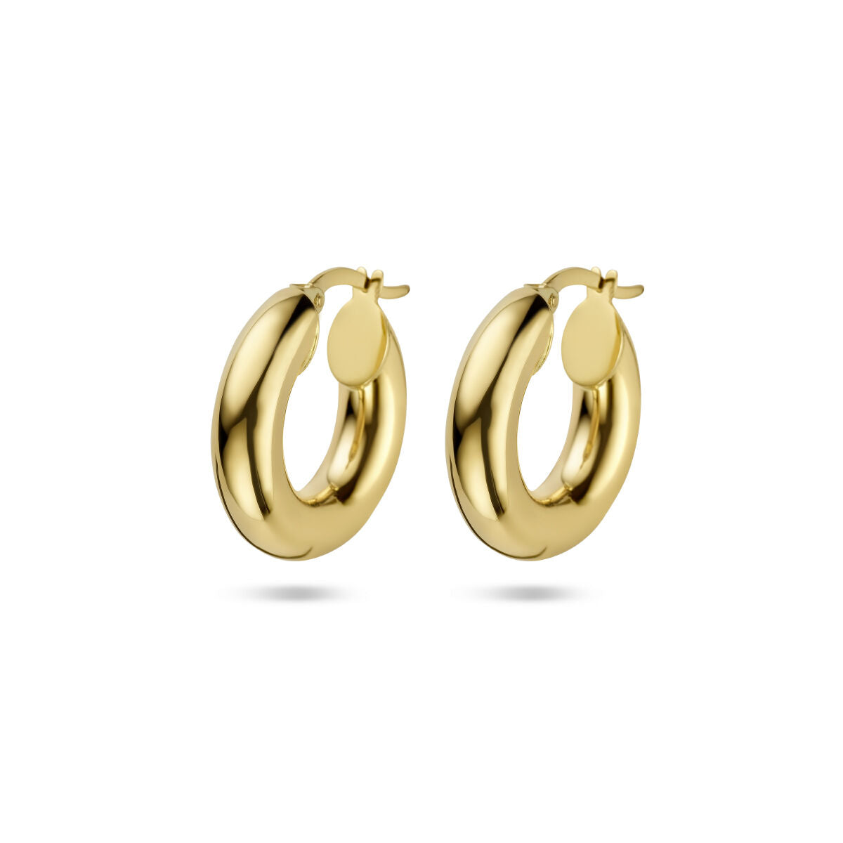 Boucles d'oreilles en or, forme ronde, largeur de 5,0 mm, finition lisse et brillante.