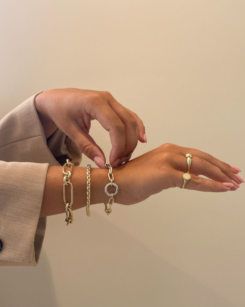Bracelet en or jaune élégant avec fermoir à ressort en or blanc et diamants – 14 carats
