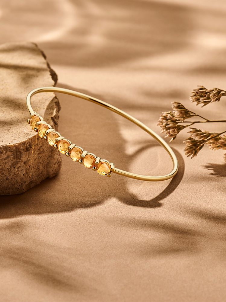 Bangle en or jaune avec citrine 14 carats, 60x50 mm, éclat chaleureux