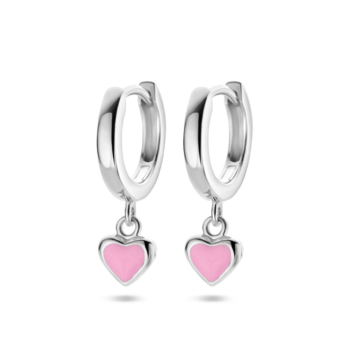 Een paar Van der Kooij Collectie klapoorringen hart zilver gerhodineerd met bungelende roze hartvormige bedels - ideaal voor Valentijn of als lief cadeau voor kinderen.