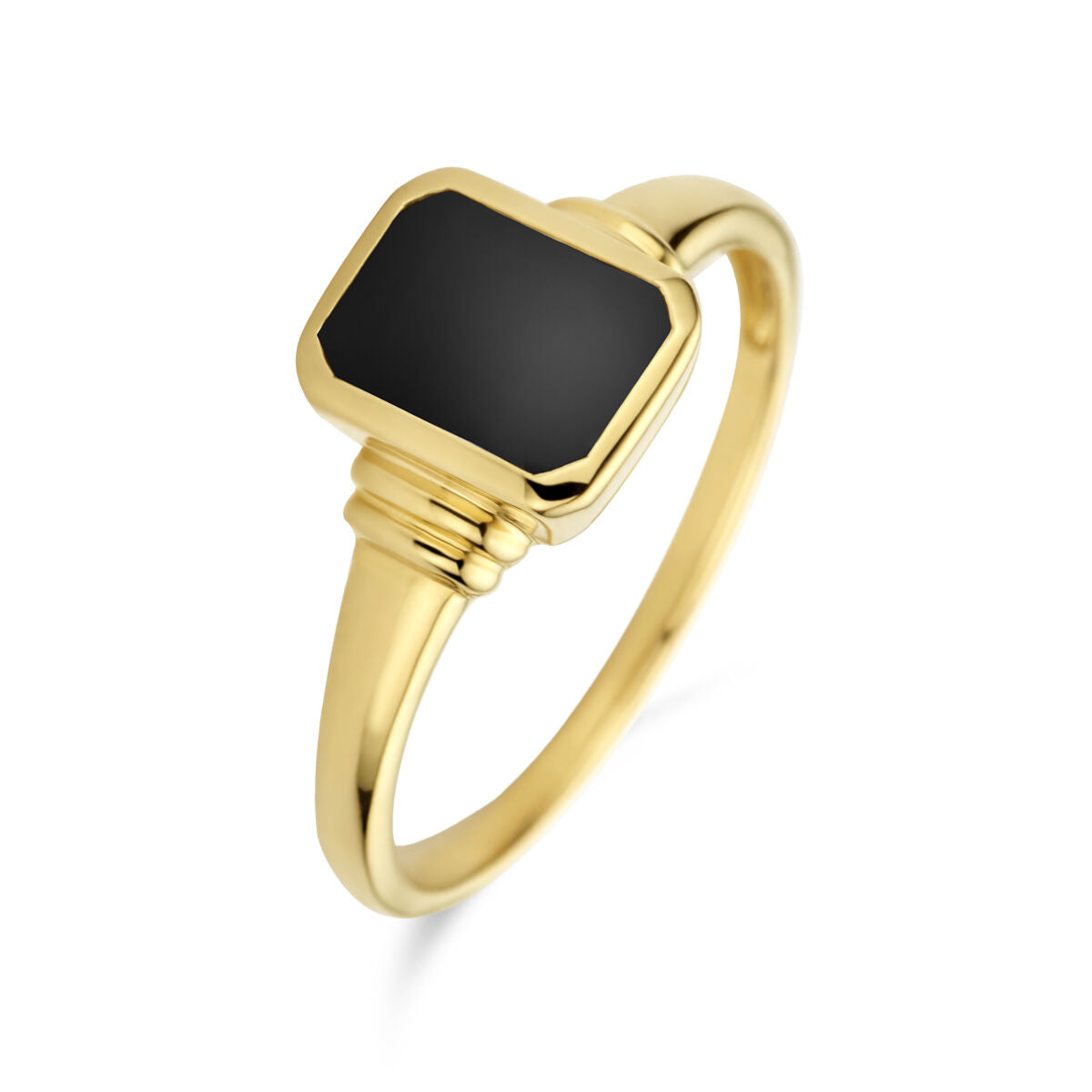 Bague en or jaune 14K avec onyx noir rectangulaire.