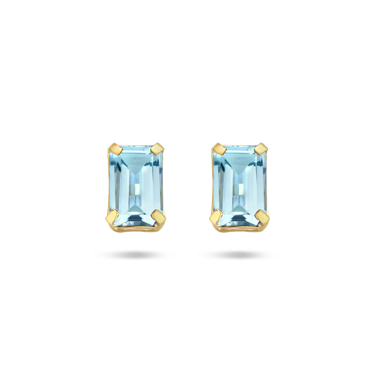 Boucles d'oreilles en topaze bleue, montées en or jaune 14 carats, de forme rectangulaire.