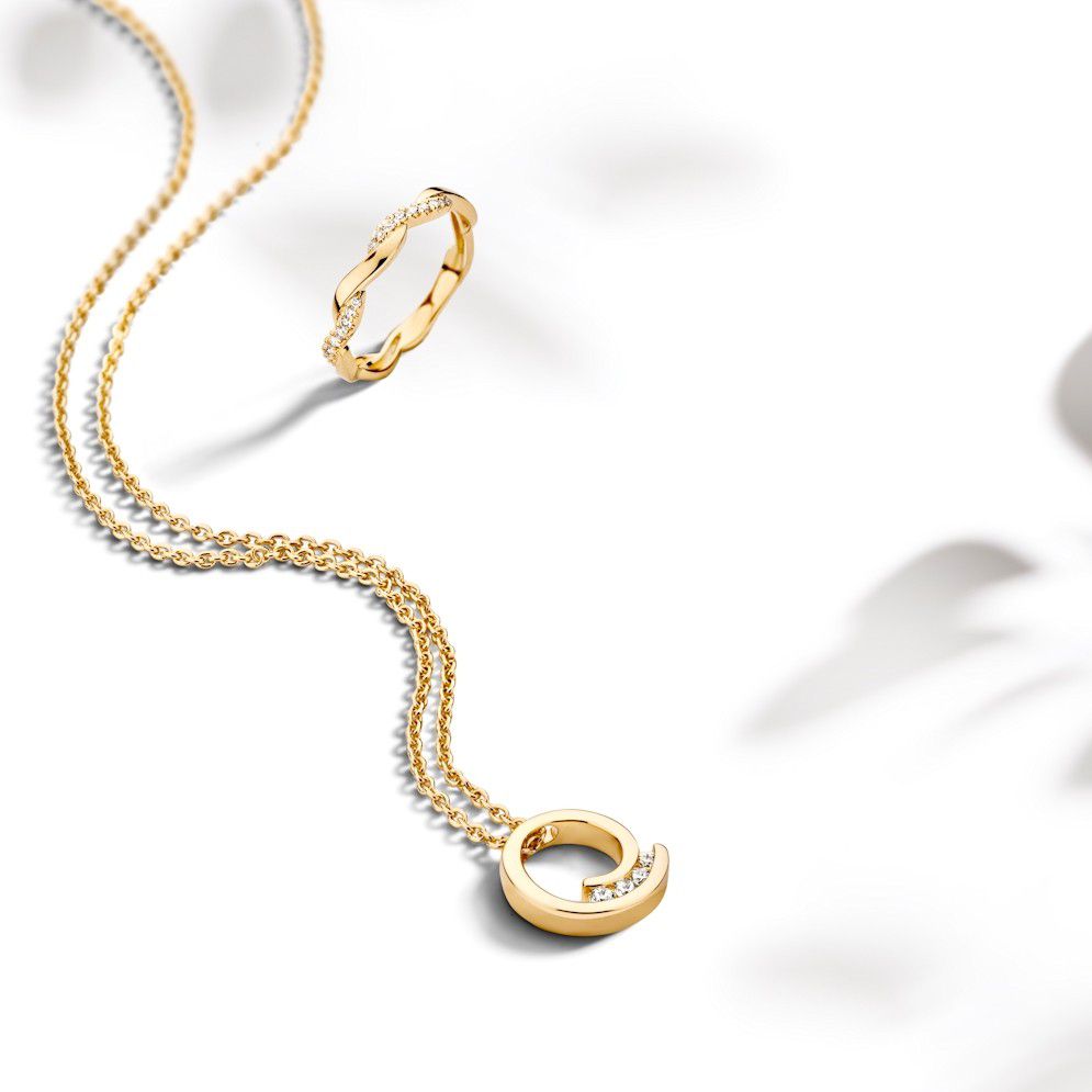 Collier en or jaune avec pendentif en diamant - bijou de luxe 14 carats