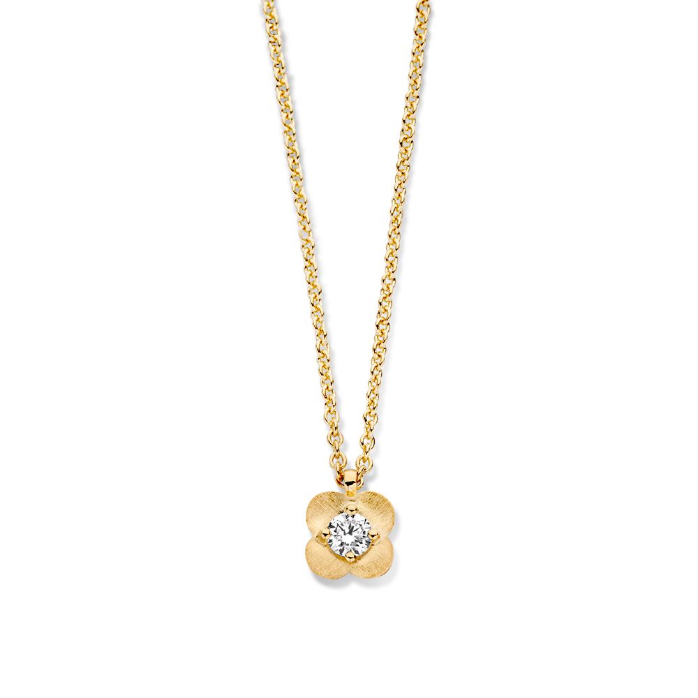 Collier en or jaune avec pendentif en forme de fleur et diamant central.