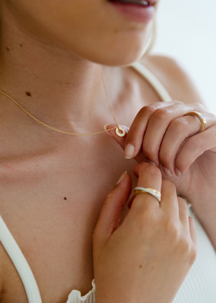 Collier en Or Jaune avec Diamant - 14 Carats Luxe Intemporelle