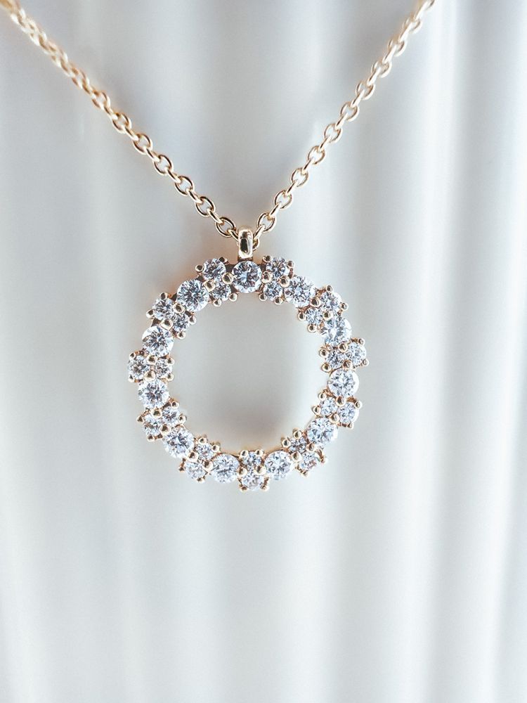 Collier en Or Jaune avec Pendentif en Diamant – Or 14 Carats & 0,28 crt de Diamants