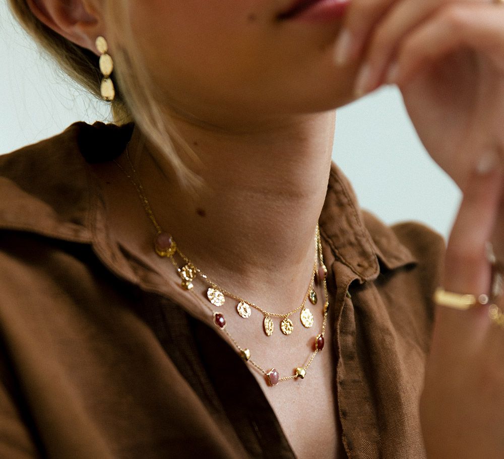 Collier en Or Jaune avec Pierres Précieuses Multicolores en Forme de Fleur – Or 14 Carats