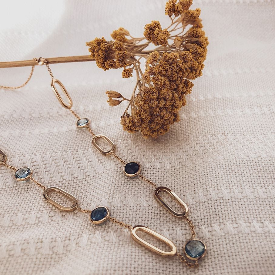 Collier en or jaune avec mailles ovales et topaze bleue & topaze London Blue - 14 carats