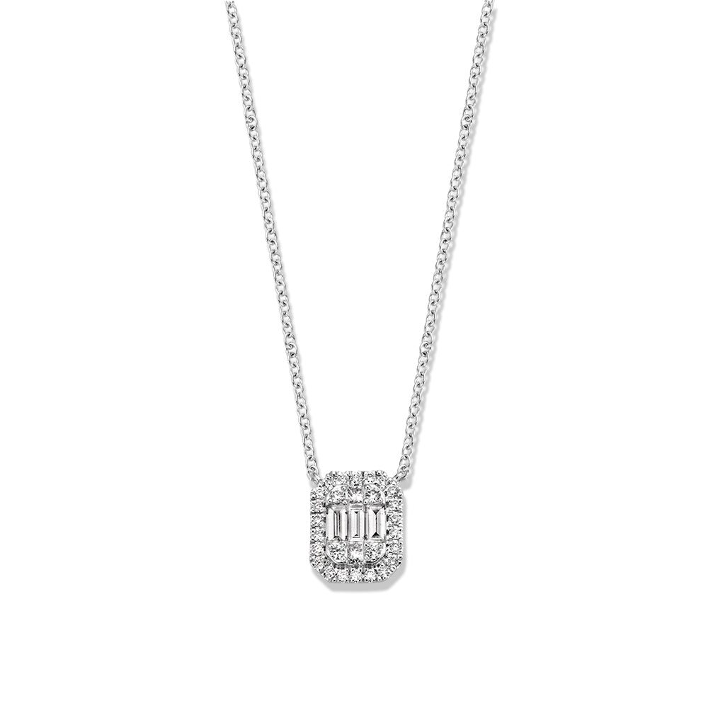 Collier en or blanc avec pendentif en émeraude et diamants taille brillant et baguette.