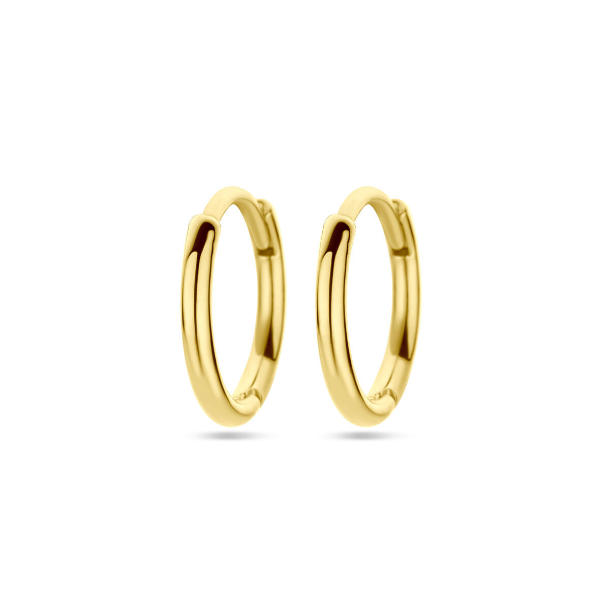 Boucles d'oreilles en tube rond de 1,5 mm en or jaune 14 carats.