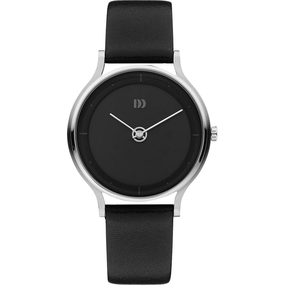Montre avec un cadran noir, boîtier argenté et bracelet en cuir noir.