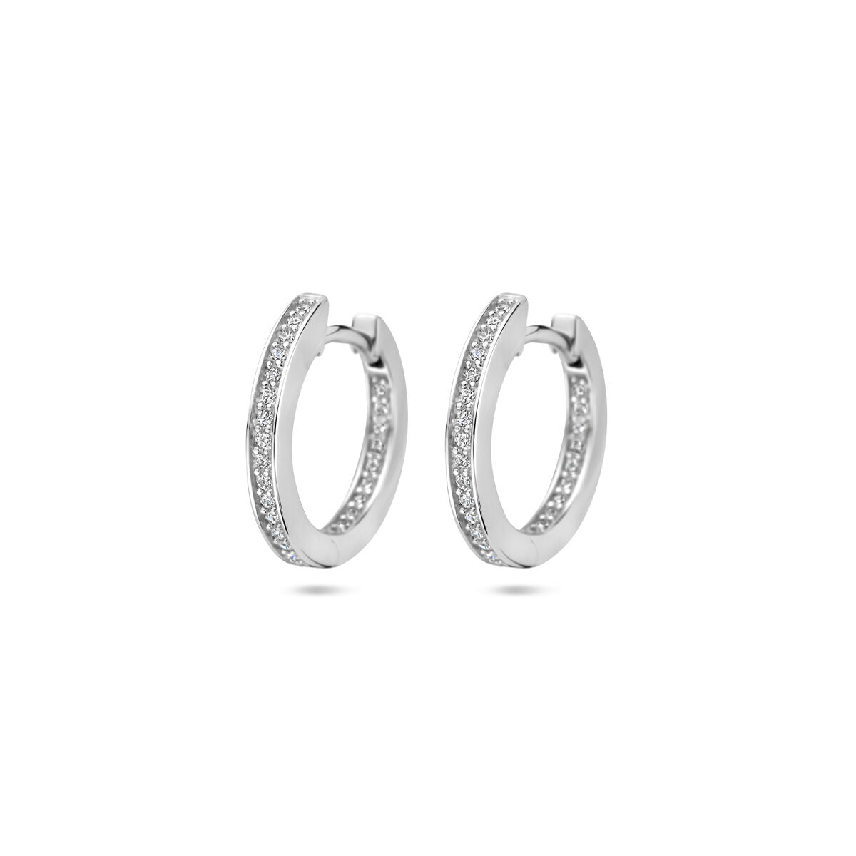 Boucles d'oreilles en argent rhodié avec zirconia de 2 mm, forme tubulaire.