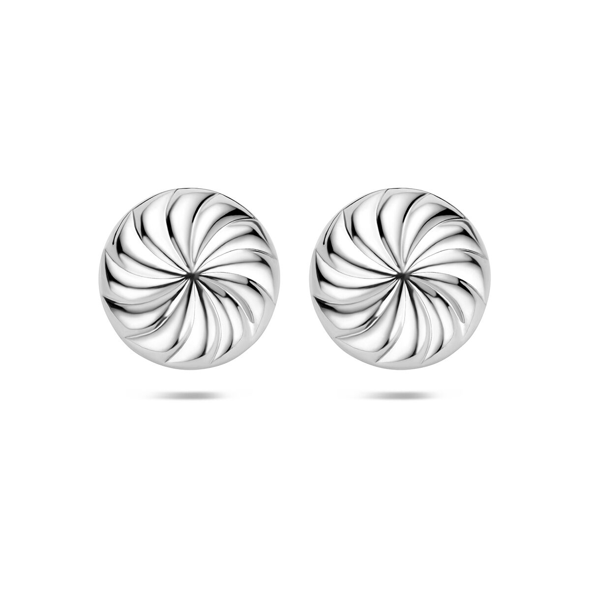 Boucles d'oreilles en argent rhodié en forme de nœud, avec un motif en spirale.