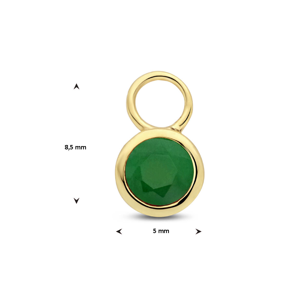 Een Van der Kooij Collectie oorhanger met geboortesteen per stuk 14K geelgoud, met een groene gefacetteerde steen in het midden, meet 8,5 x 5 mm en is afgebeeld op een witte achtergrond met maataanduidingen.