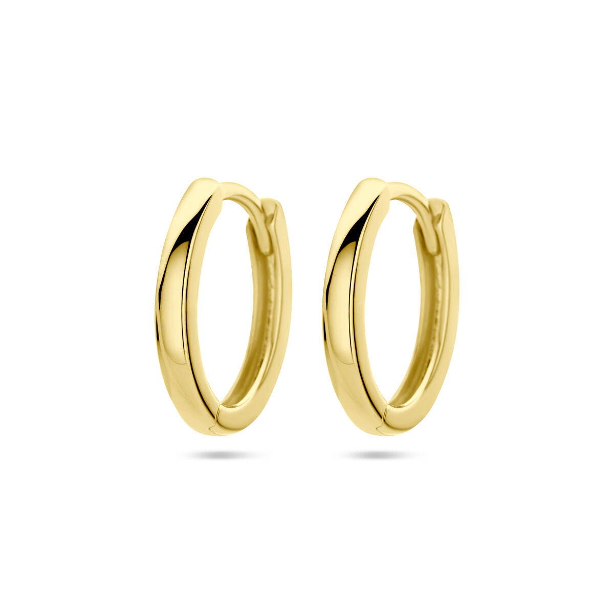 Boucles d'oreilles en or jaune 14K, de forme ronde et lisse.