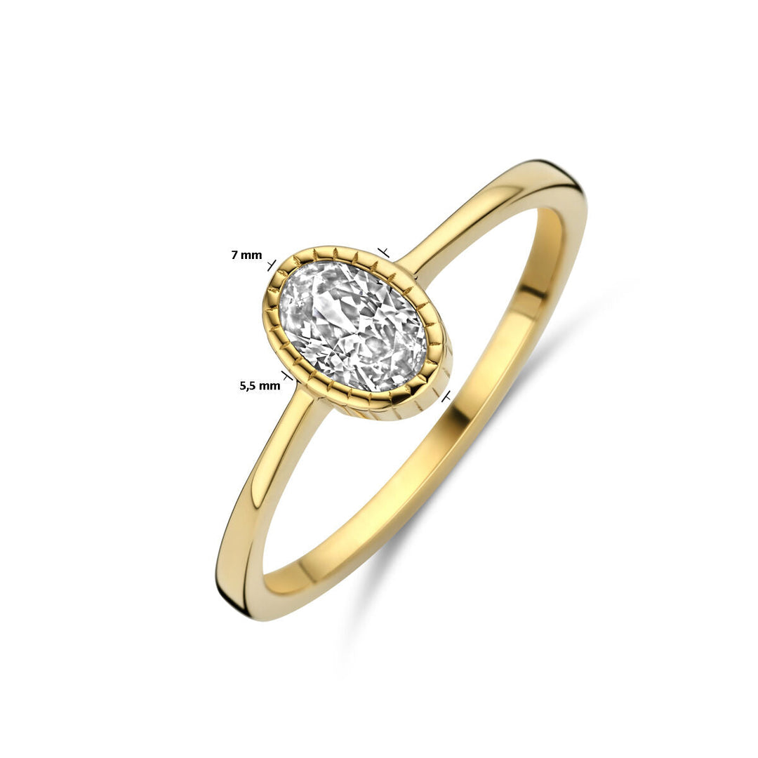 De Van der Kooij Collectie ring zirkonia 14K geelgoud is een damesring met een ovale, heldere zirkonia (7x5,5 mm) gezet in een structuurring op een eenvoudige, elegante geelgouden band.