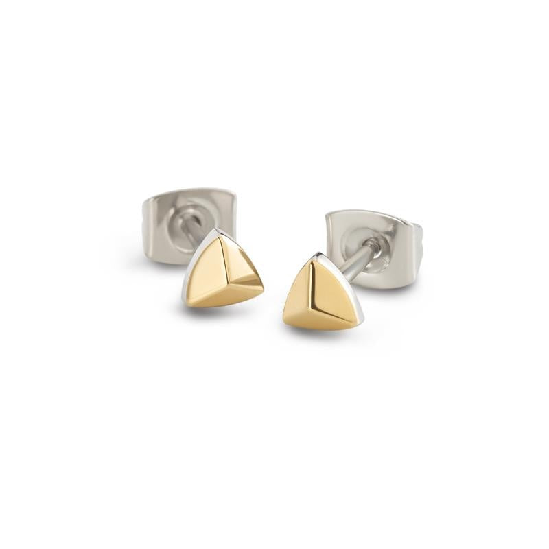 Boucles d'oreilles en titane avec des éléments en or, en forme de triangle.