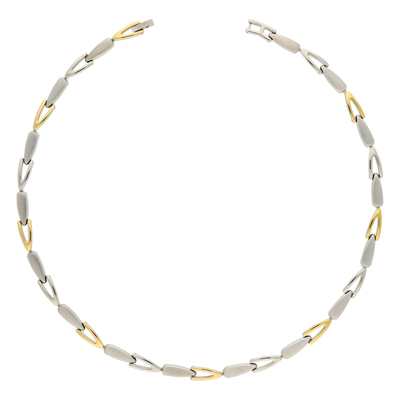 Collier bicolore en titane avec des maillons argentés et dorés.