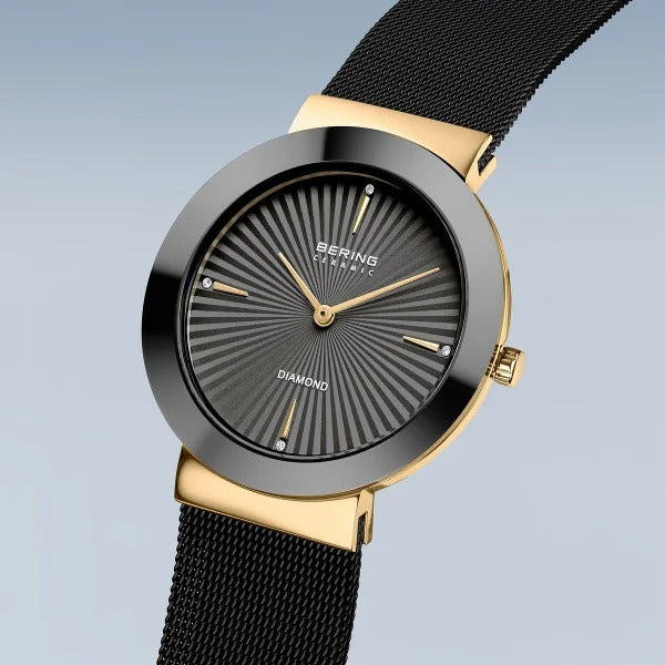 Montre pour femme – Céramique, doré avec détails en diamant