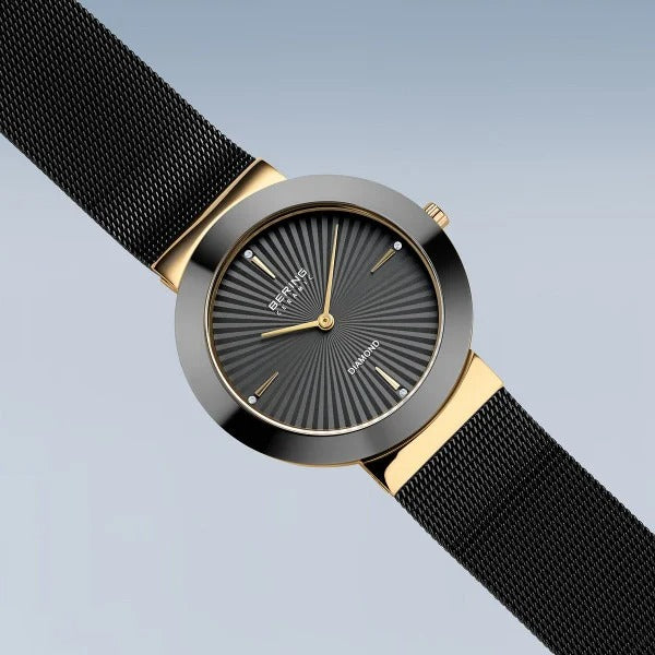 Montre pour femme – Céramique, doré avec détails en diamant