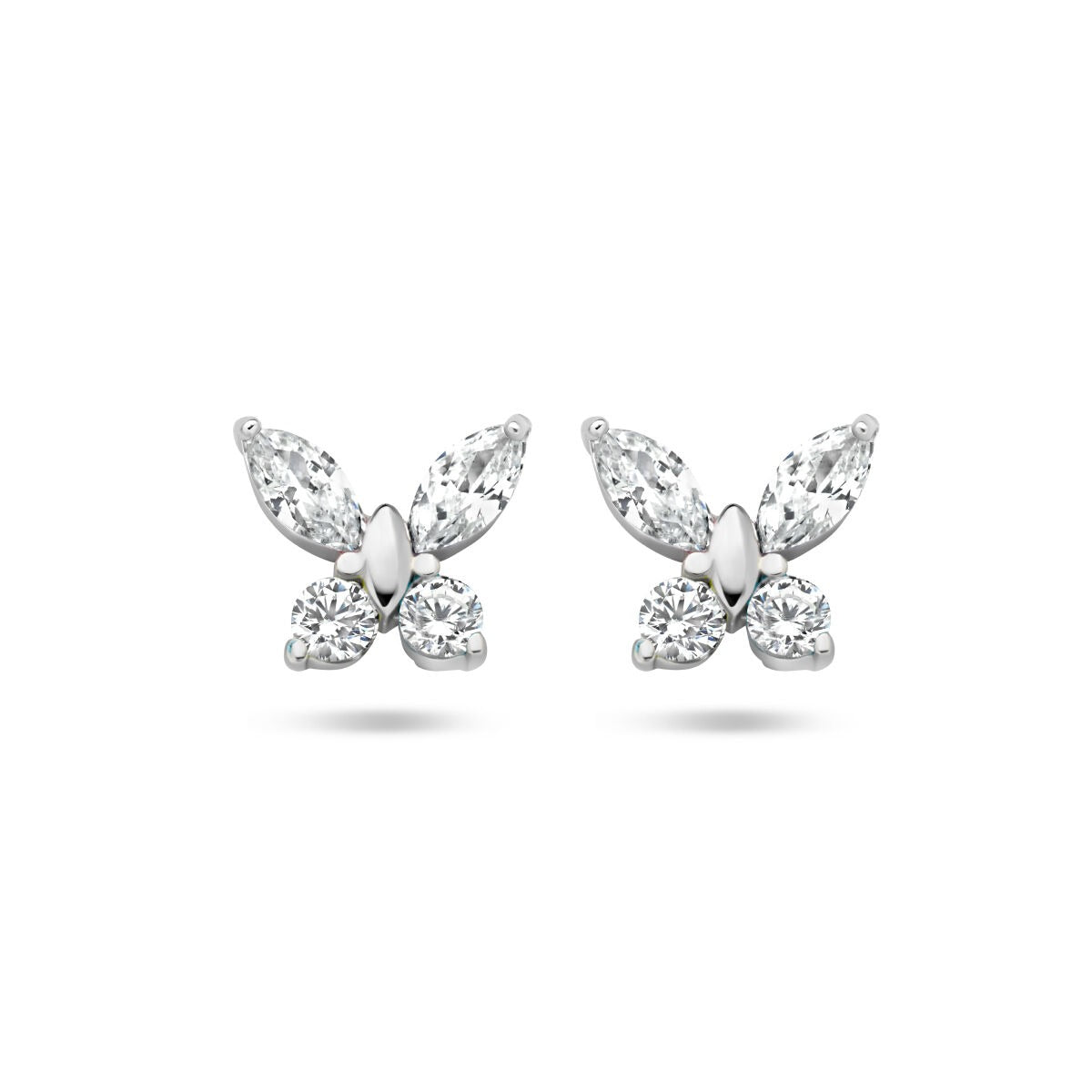 Boucles d'oreilles en argent en forme de papillon avec zirconia.