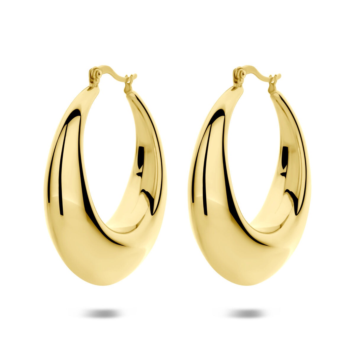 Boucles d'oreilles en acier doré avec ionisation, de forme arrondie et lisse, mesurant 46x12mm.