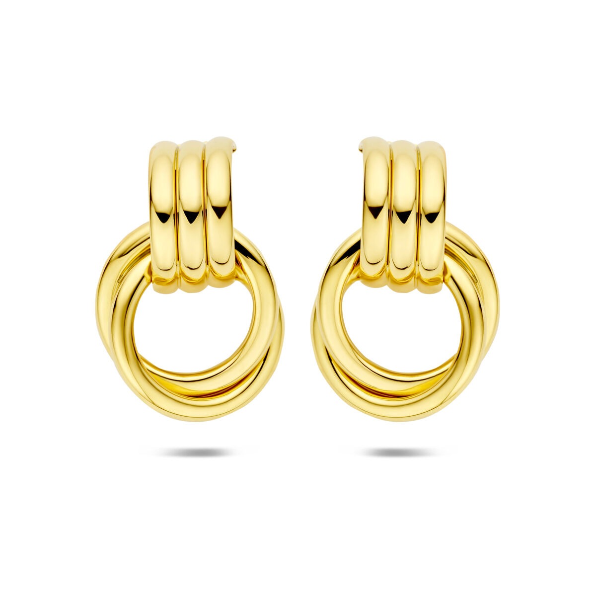 Boucles d'oreilles en argent 925 doré, formées de trois anneaux entrelacés, mesurant 32 x 21,5 mm.