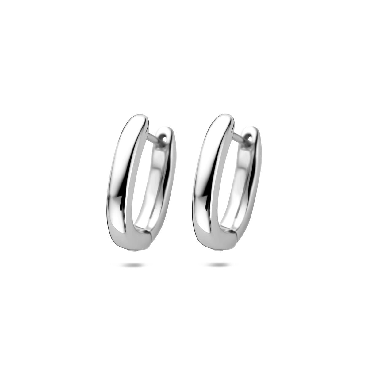 Boucles d'oreilles en argent rhodié 925, de forme arrondie et lisse.