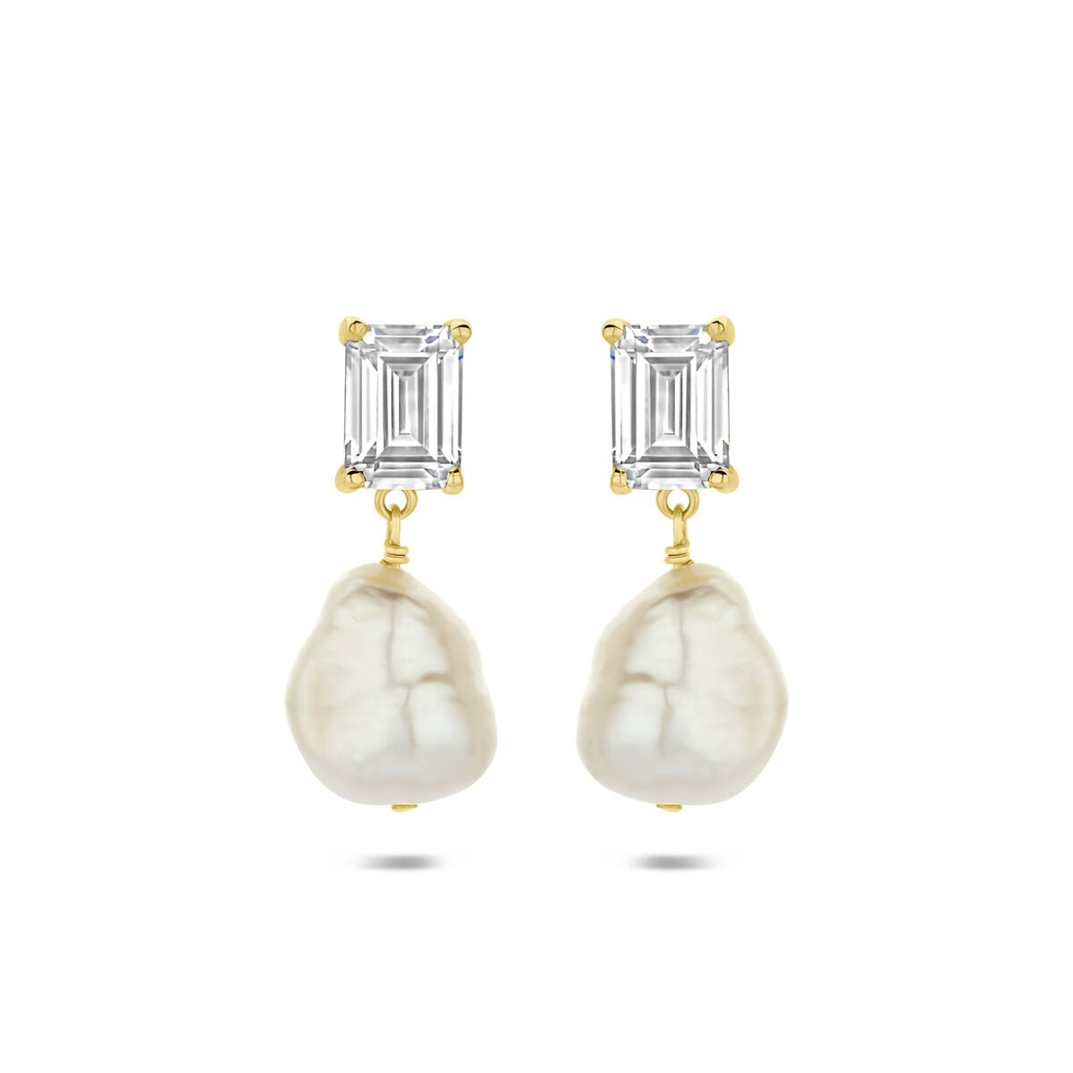Boucles d'oreilles en argent 925 doré avec perles et zirconiums.