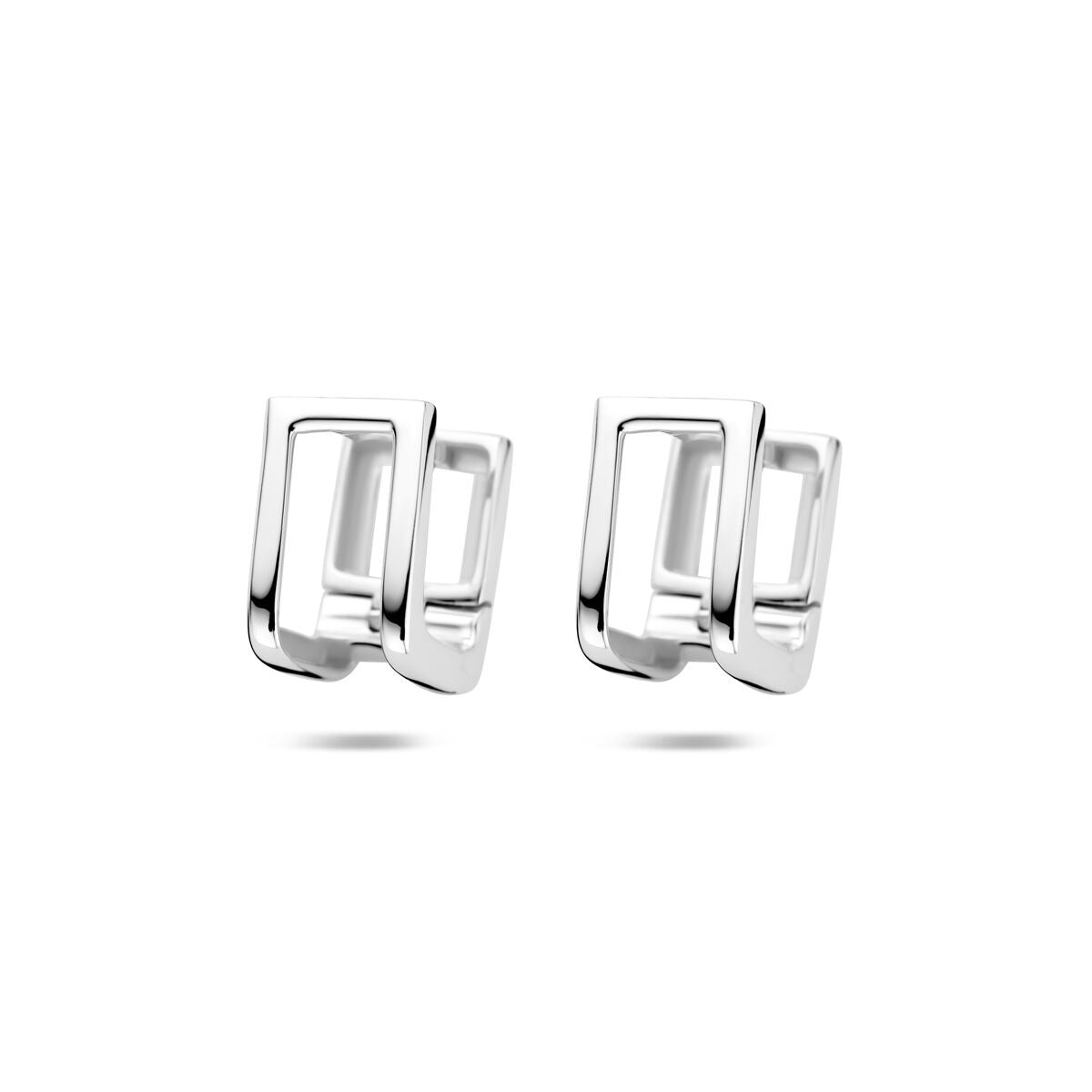 Boucles d'oreilles en argent rhodié 925, de forme géométrique avec des lignes épurées.