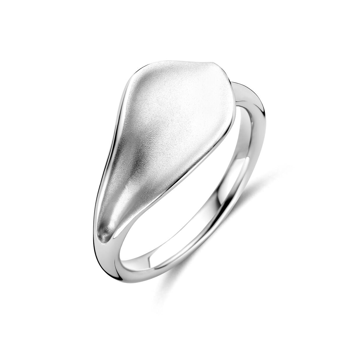 Bague en argent rhodié pour femme, large de 10,5 mm, avec une finition lisse et brillante.