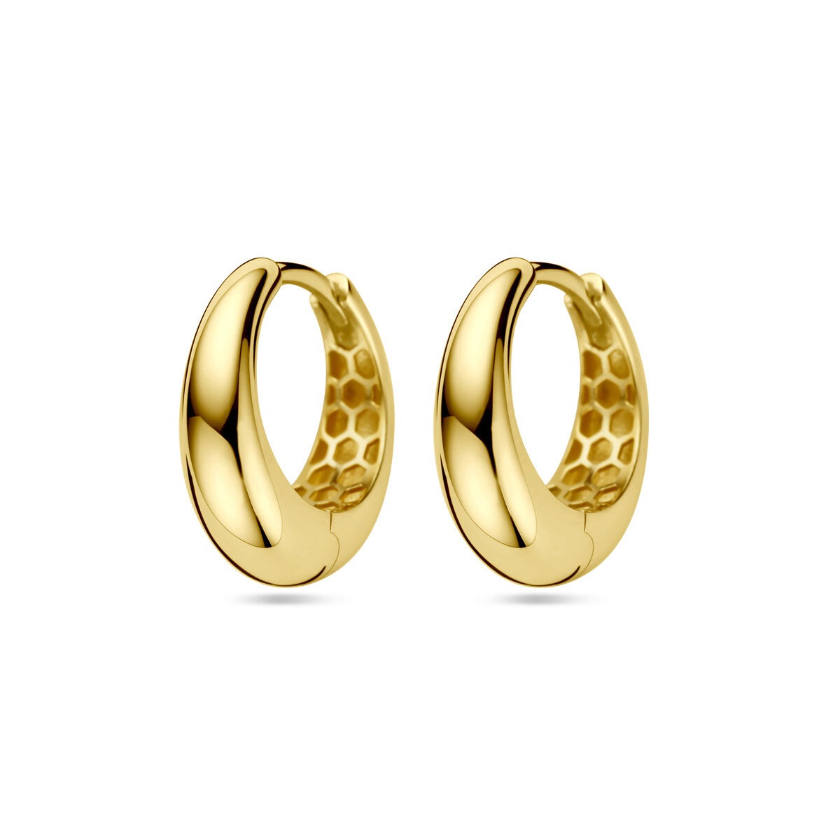 Boucles d'oreilles en or jaune 9 carats, de forme arrondie, avec une finition brillante et un design ajouré.