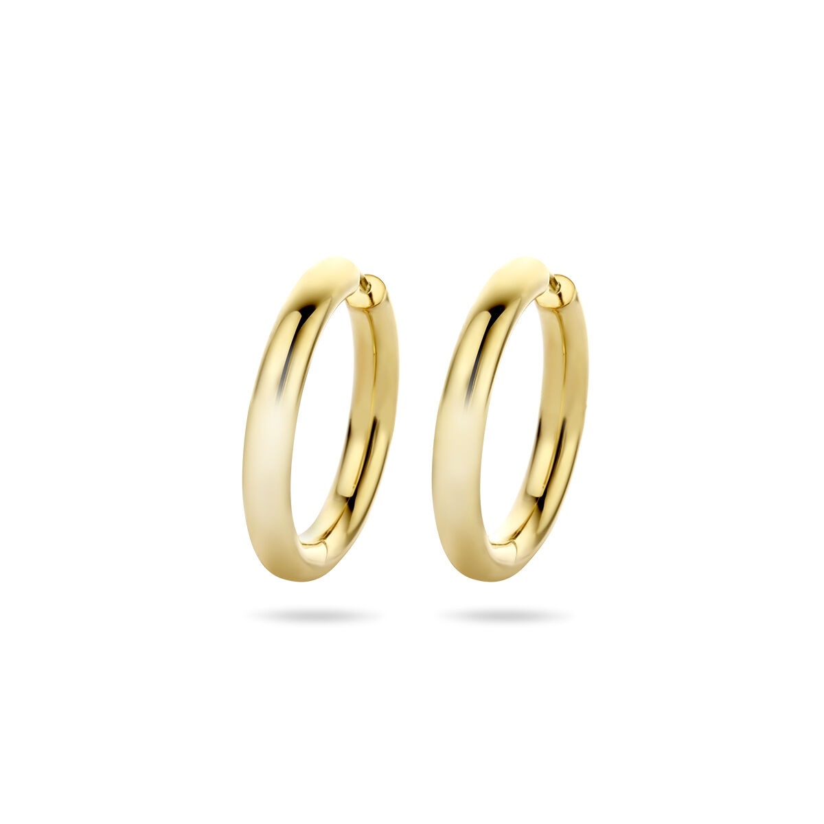Boucles d'oreilles rondes en argent doré, mesurant 28x4 mm.