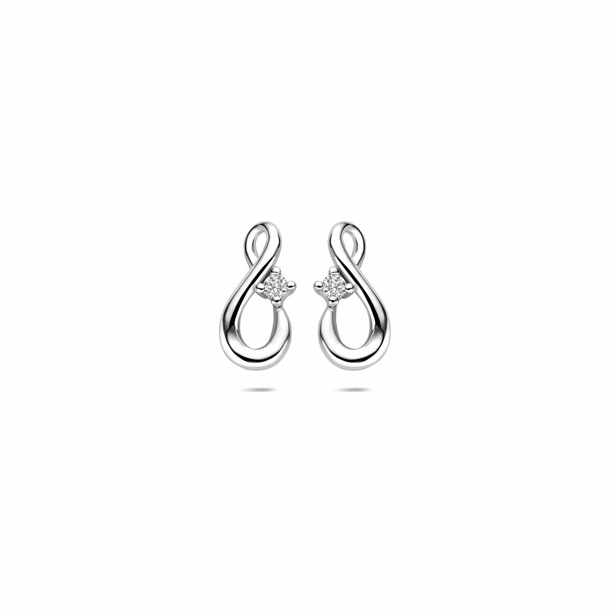 Boucles d'oreilles en argent en forme d'infini avec zirconium, au design intemporel.