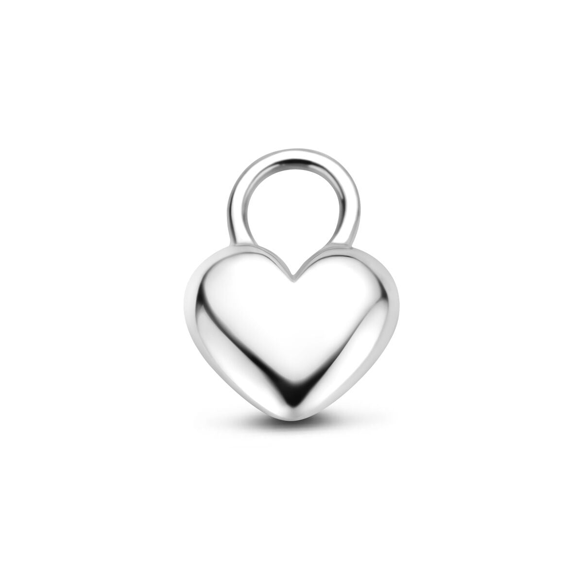 Pendentif en forme de cœur en argent rhodié, finition lisse et brillante.