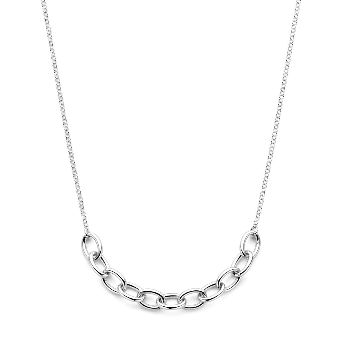 Collier en argent rhodié avec des maillons brillants.