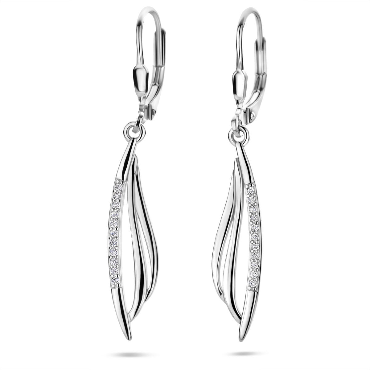 Boucles d'oreilles en argent avec zirconia, mesurant 41 mm, en forme de feuilles stylisées.