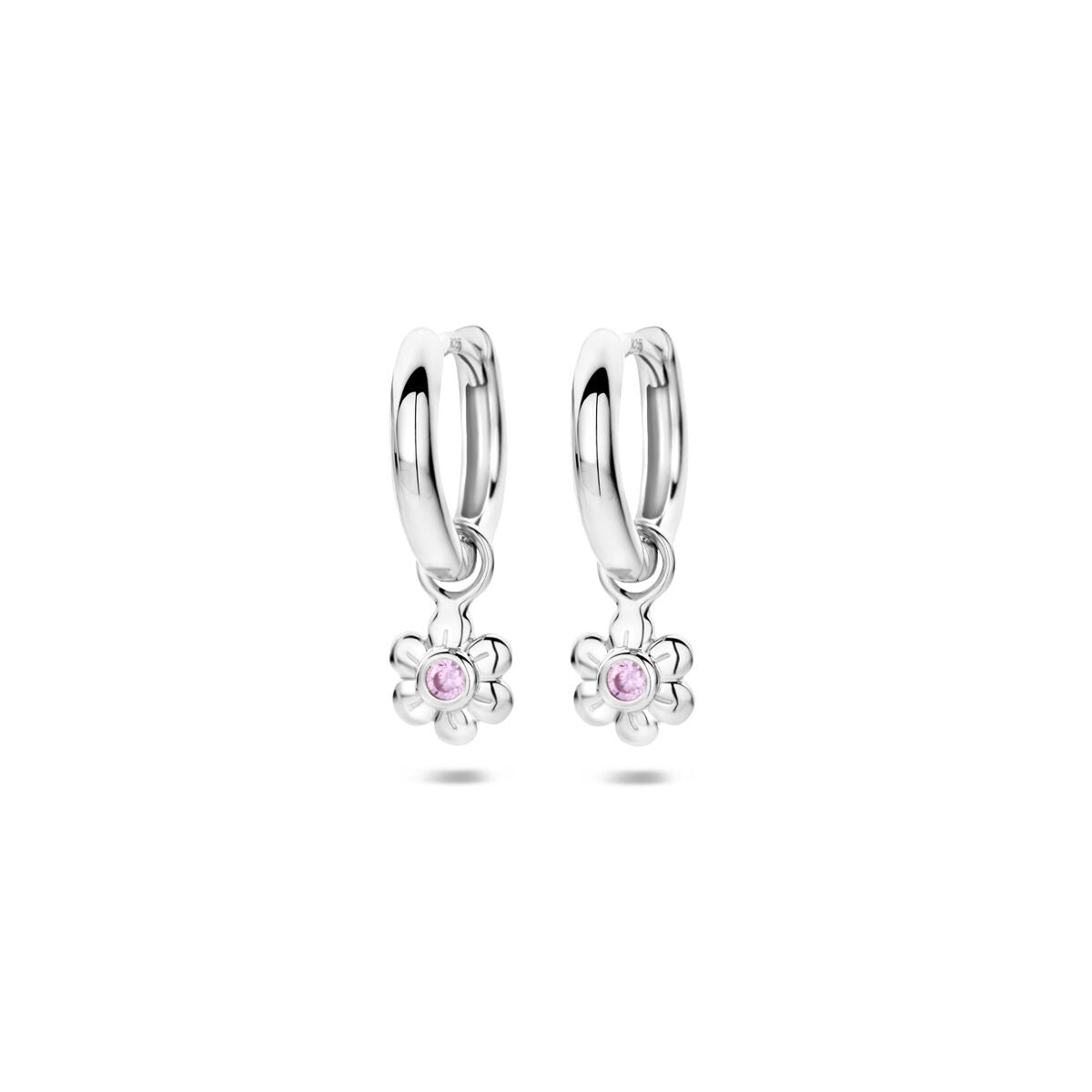 Boucles d'oreilles en argent avec un design de fleur et zirconia rose.