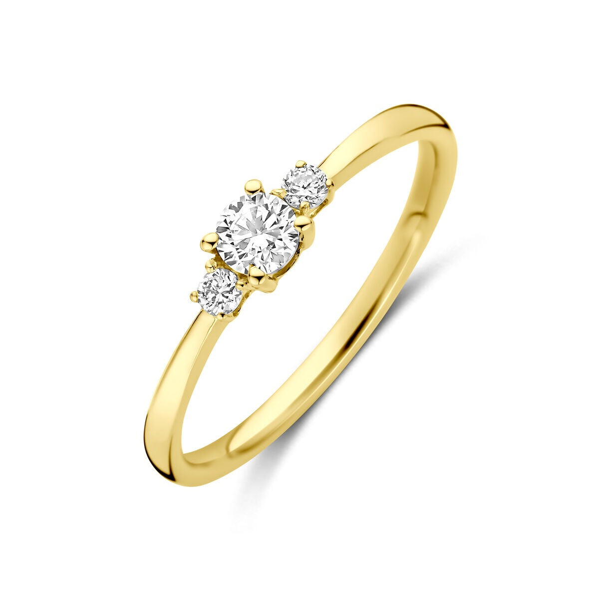 Bague en or jaune 14 carats avec un diamant de 0,25 ct et deux diamants latéraux.