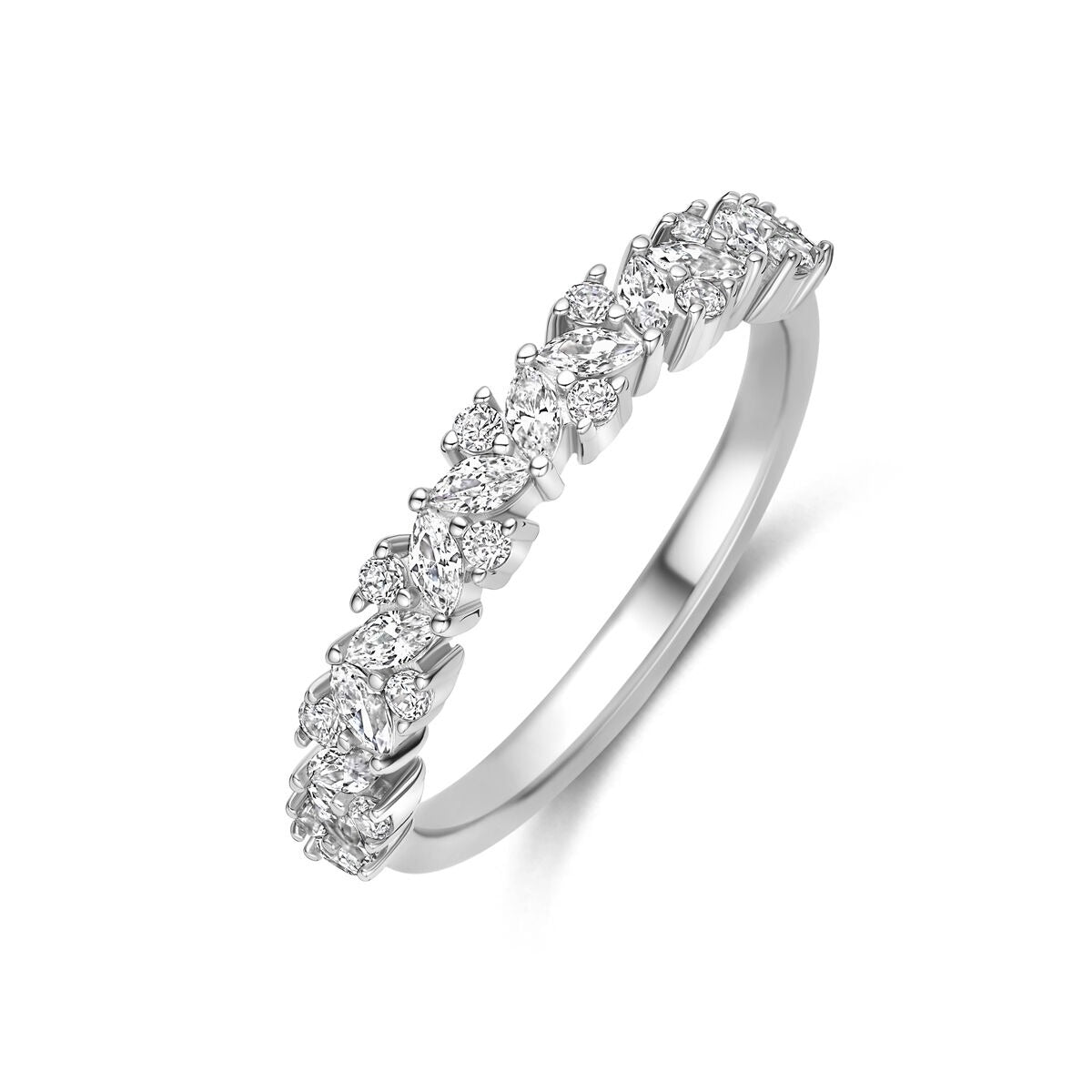 Bague en argent 925 rhodié ornée de zirconiums de 3,5 mm.