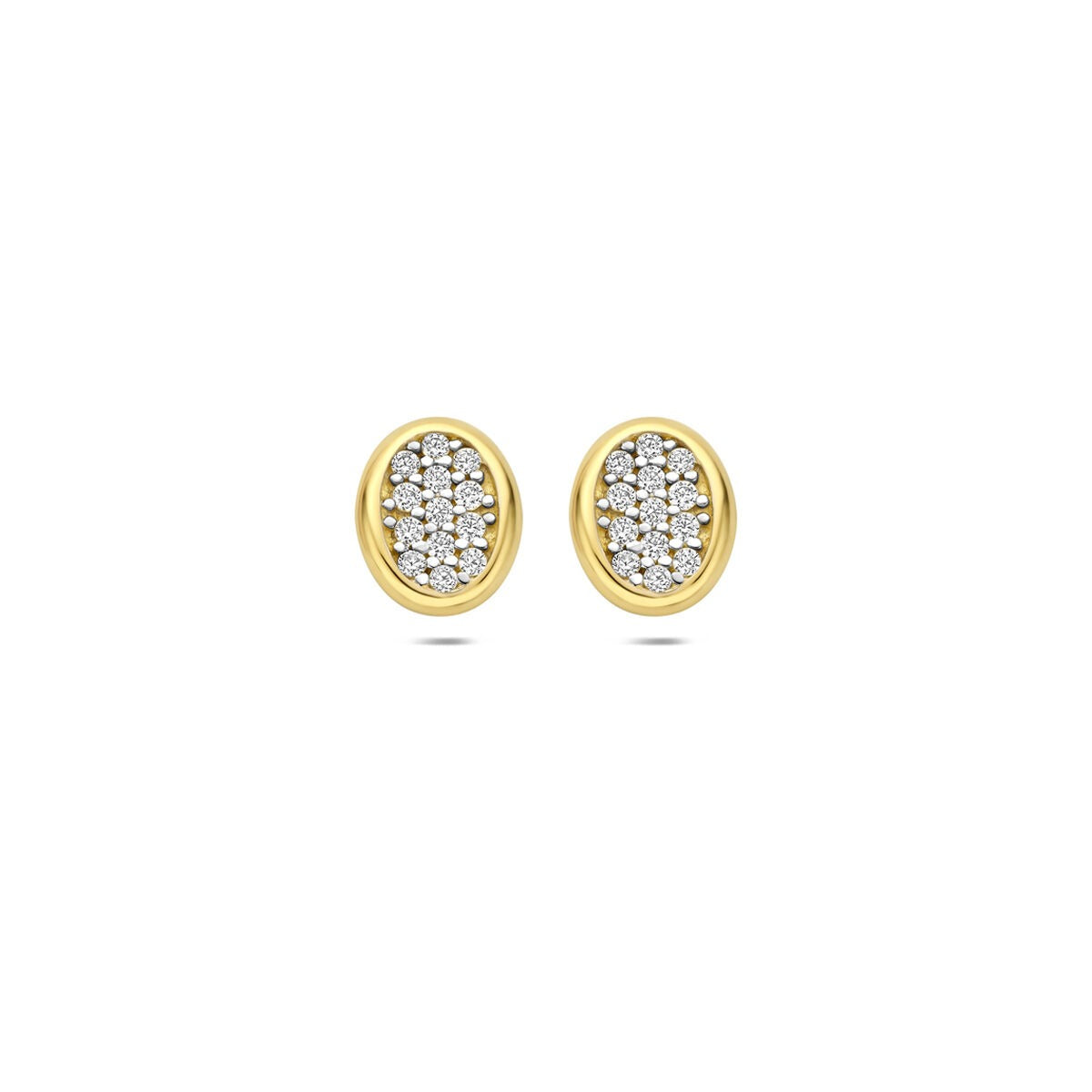 Boucles d'oreilles en or jaune 14 carats avec zircons, forme ovale et sertissage brillant.