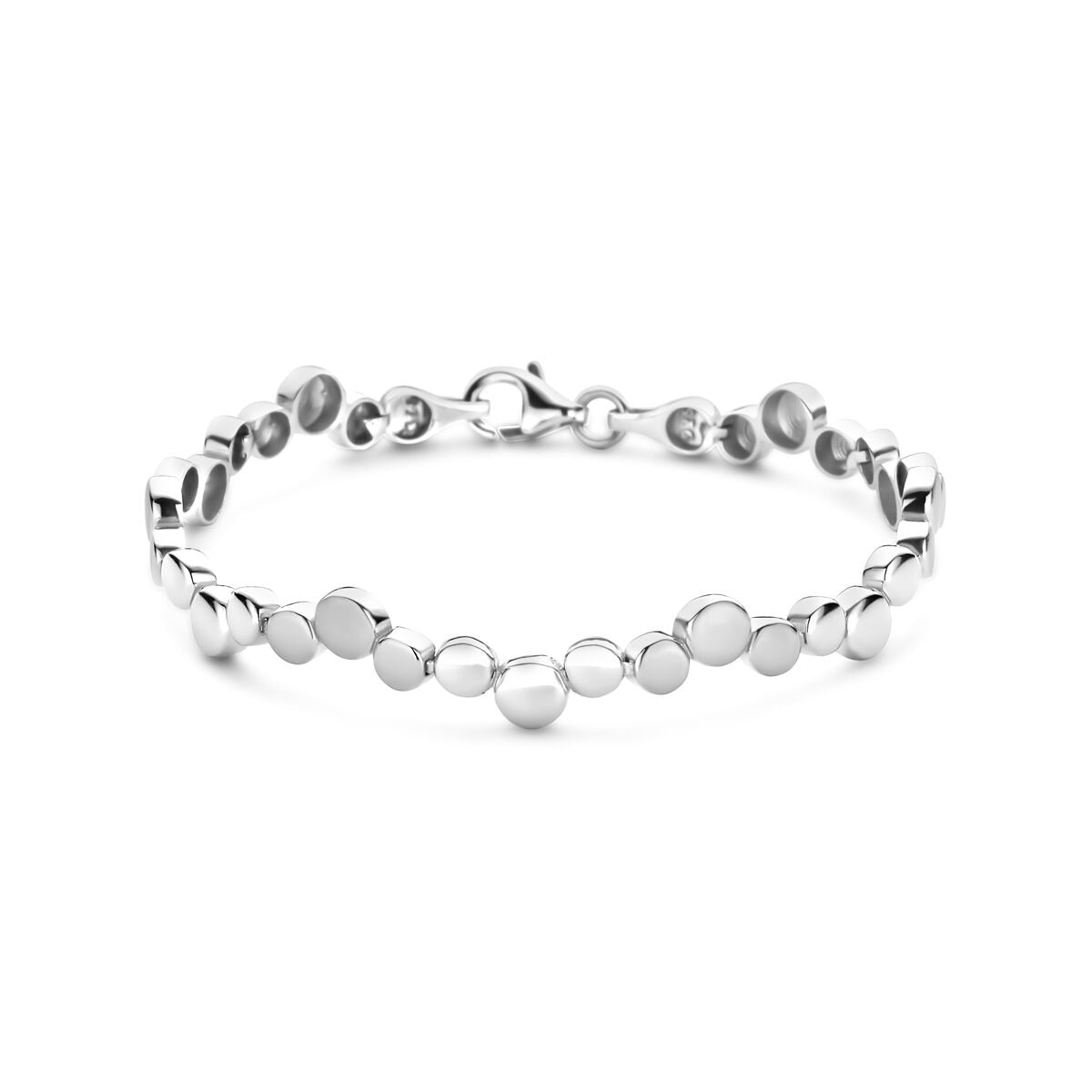 Zilveren schakelarmband met ronde schakels en karabijnsluiting, 19 cm lang en 7,5 mm breed.